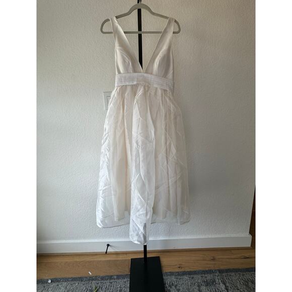 Sachin & Babi || Carmina Bow Dress | NWT - Picture 4 of 7